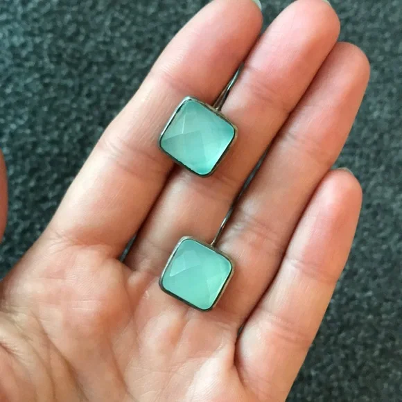 Gorgeous vintage silver earrings with a gemstone - Picture 2 of 5